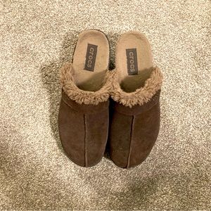 Women’s Dressy Crocs! Size 7